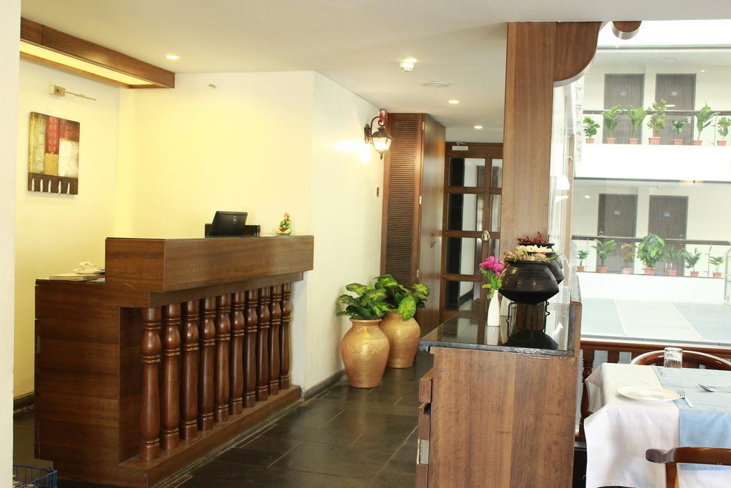 The Sky Court Hotel Aurangabad  Exterior foto